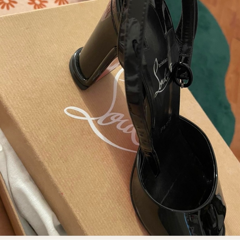 Christian Louboutin Glossy Black Heels - Picture 2 of 6